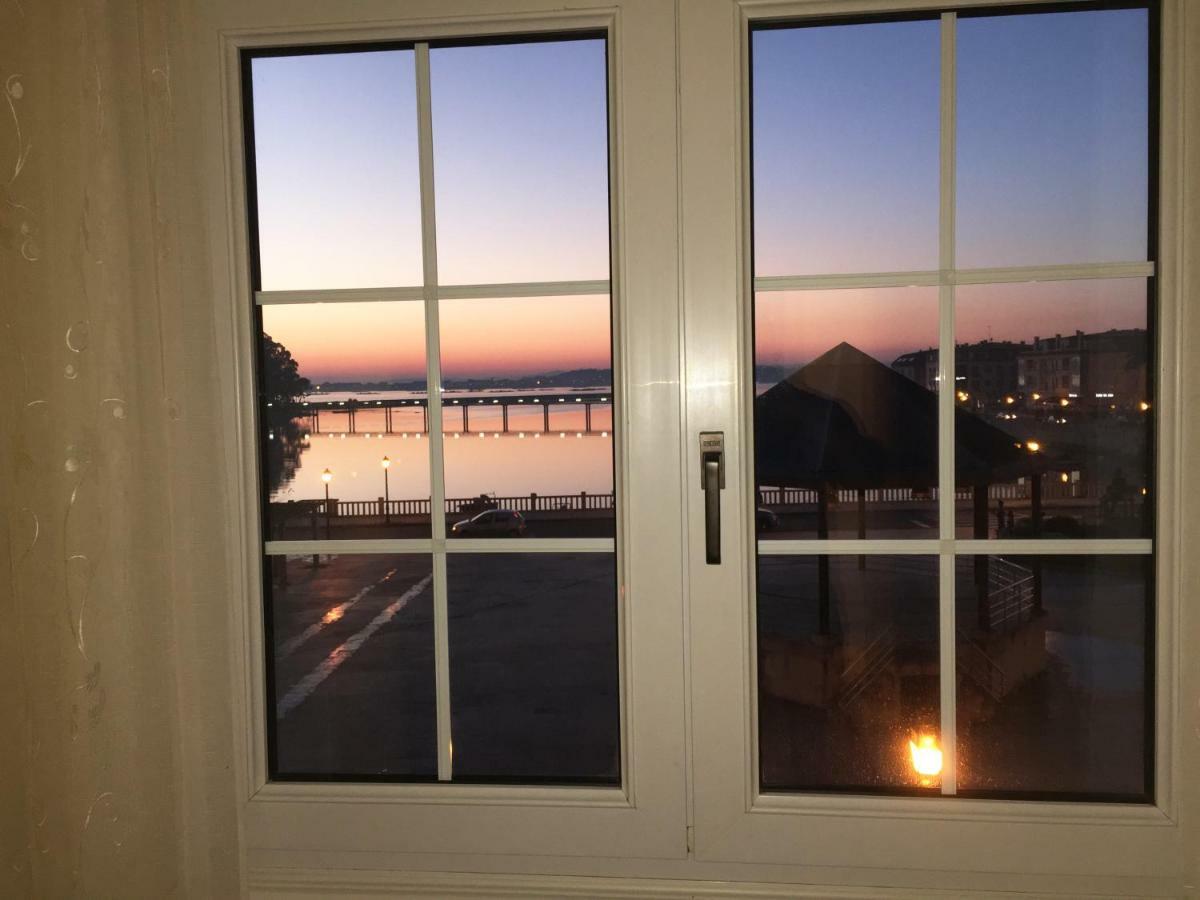 Appartement Apartamento Vilanova à Villanueva De Arosa Extérieur photo